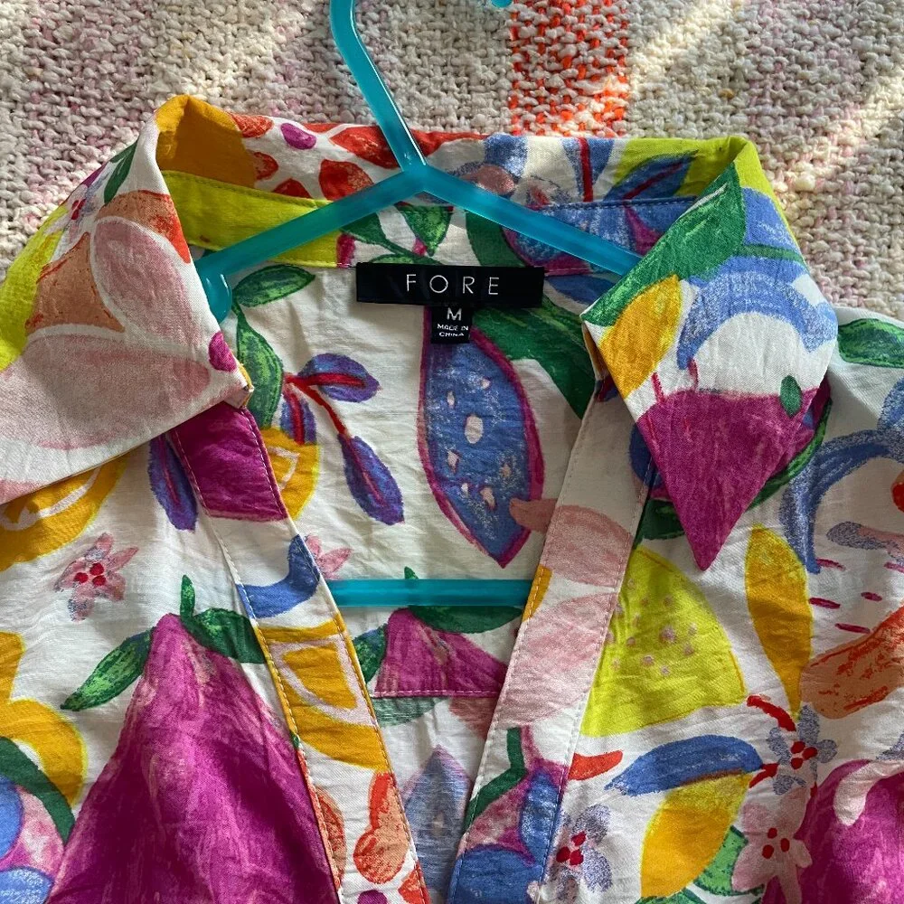NWOT Fore Multicolored Bell Sleeve V-Neck Blouse - Picture 9 of 9